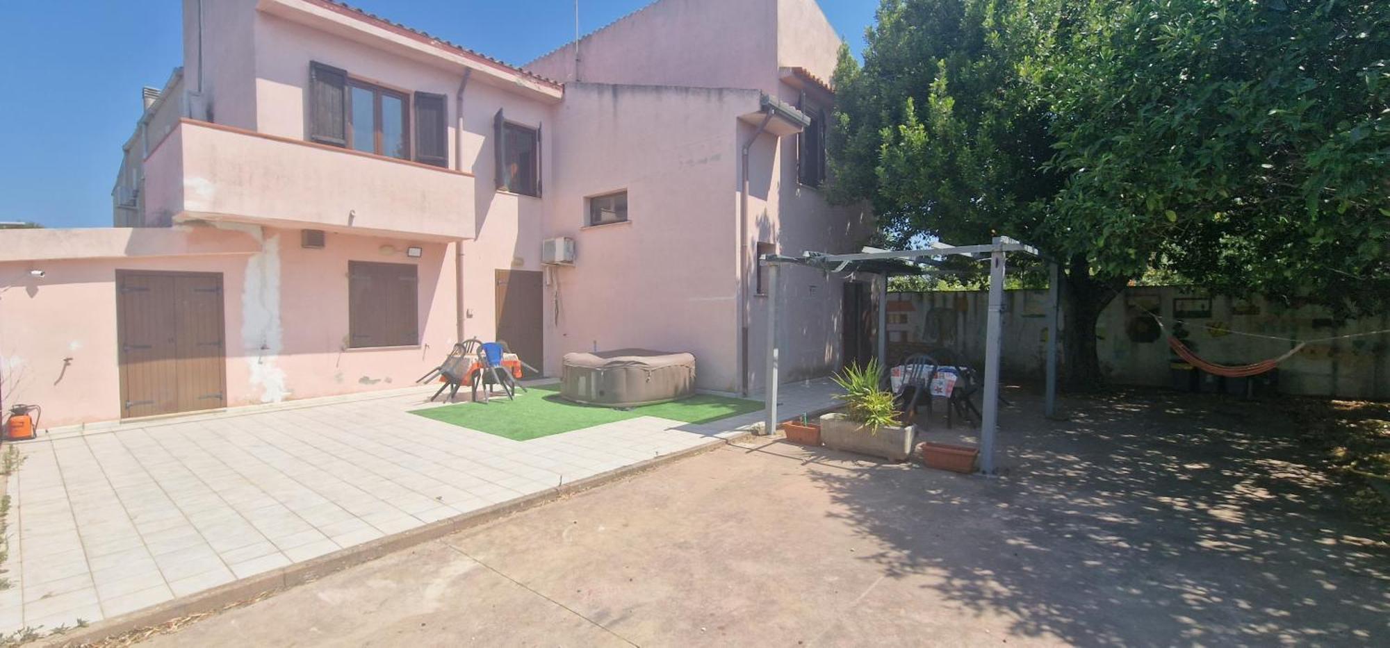 לינה וארוחת בוקר סאסארי Beb Sa Tanca Nostra מראה חיצוני תמונה